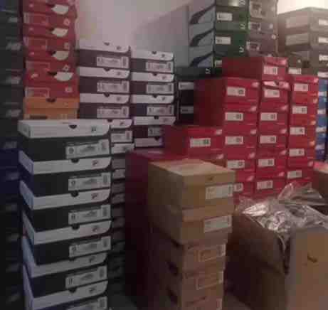 唯品会全自动监控抢货脚本,搬砖得物轻松月入过万【永久脚本+详细教程】(唯品会全自动监控抢货脚本,轻松月入过万!) 唯品会全自动监控抢货脚本,搬砖得物轻松月入过万【永久脚本+详细教程】(唯品会全自动监控抢货脚本,轻松月入过万!)